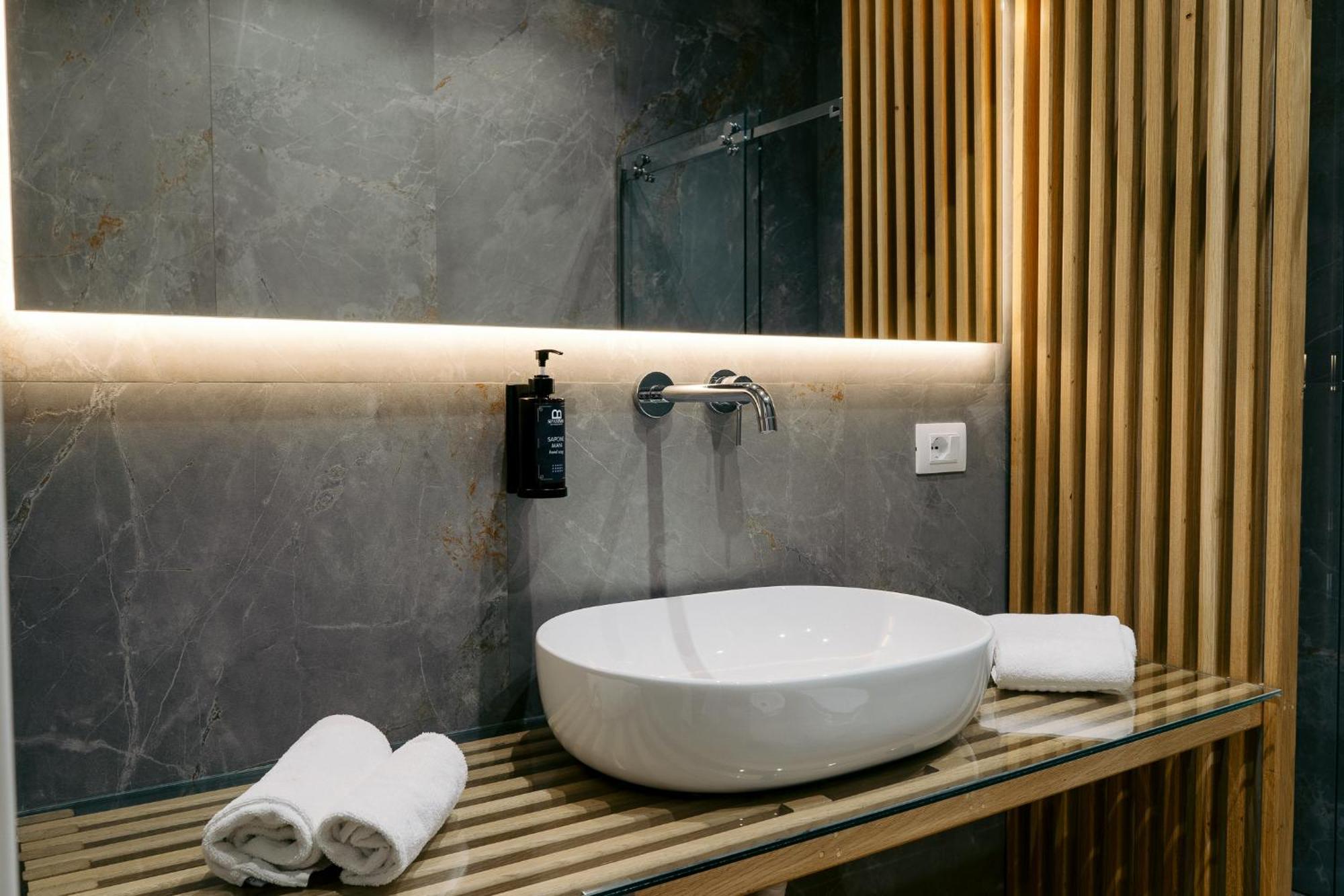 Spasimo Hotellerie ปาแลร์โม ภายนอก รูปภาพ